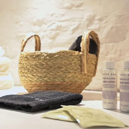 Syra Di Giovanni 埃尔莫波利斯