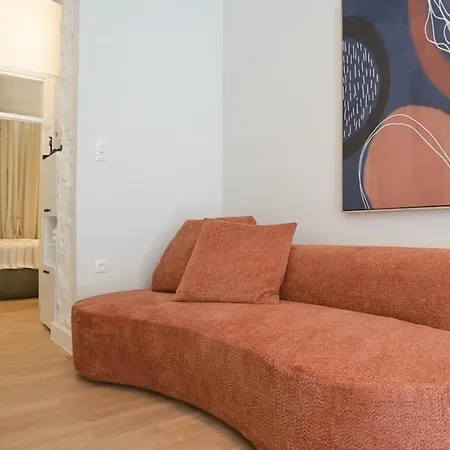 Syra Di Giovanni 埃尔莫波利斯