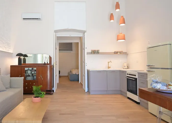 Syra Di Giovanni Daire Ermoupoli