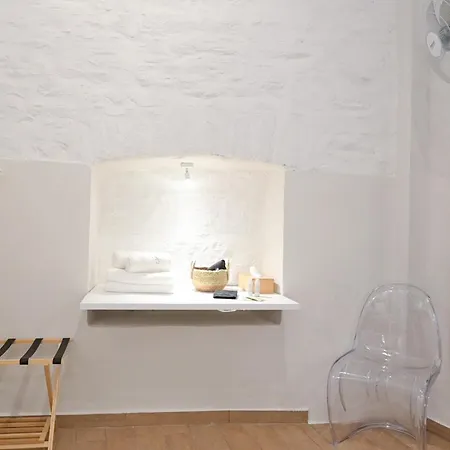 Syra Di Giovanni Apartman